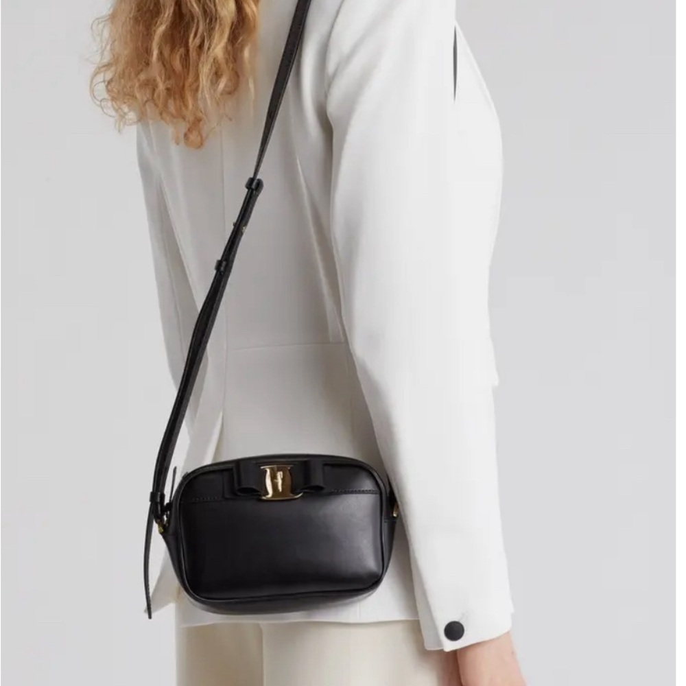 Salavatore Ferragamo Vara Camera Bag